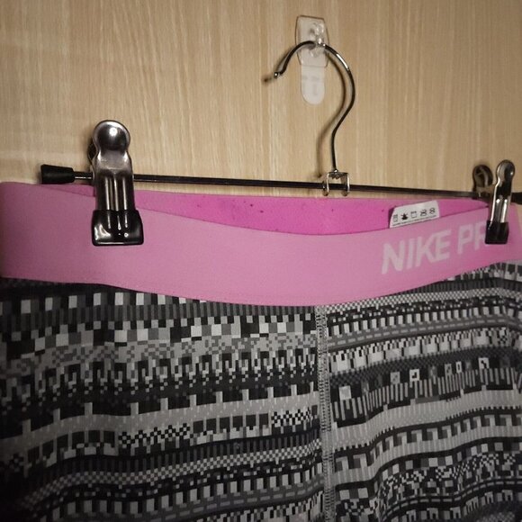 Nike Pro Girl's Grey Athletic Leggings Large - Picture 5 of 7
